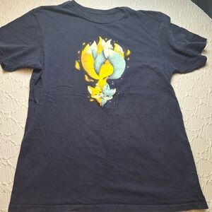 Live And Tell LAT T-Shirt Tee Blue Fox Tail Fire Top Sz S/M